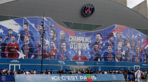 Πάνω από 90.000 οπαδοί της Παρί Σεν Ζερμέν θα συμμετάσχουν σε έρευνα για το νέο γήπεδο