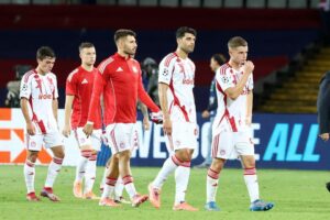 Football Meets Data: Οι πιθανότητες του Ολυμπιακού να μπει στην 24αδα μετά την ήττα από την Μπαρτσελόνα