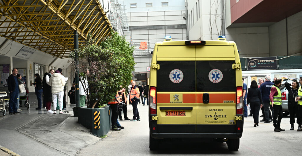 Οι τοξικολογικές θα δείξουν από τι πέθανε η 16χρονη που βρέθηκε νεκρή έξω από μαγαζί στο Γκάζι - Γεωργιάδης: Το νοσοκομείο ενημέρωσε την αστυνομία