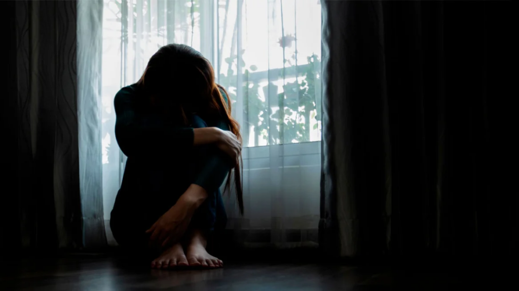 Γαλλία: Κάθε μη συναινετική σεξουαλική πράξη θα συνιστά σεξουαλική επίθεση
