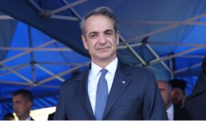 Κ. Μητσοτάκης: Να μεταλαμπαδεύσουμε το μήνυμα της ενότητας του '40 - Οι Ένοπλες Δυνάμεις είναι εδώ για να υπερασπιστούν την ελευθερία μας