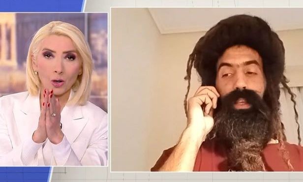 Viral μελισσοκόμος σε Καραμήτρου: “Δεν περίμενα να επικοινωνήσετε μαζί μου, αναγνωρίζοντας τη λανθασμένη αντίδρασή σας”