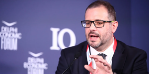 Να αρθούν τα εμπόδια στην εσωτερική αγορά ηλεκτρικής ενέργειας, τόνισε ο Νίκος Τσάφος