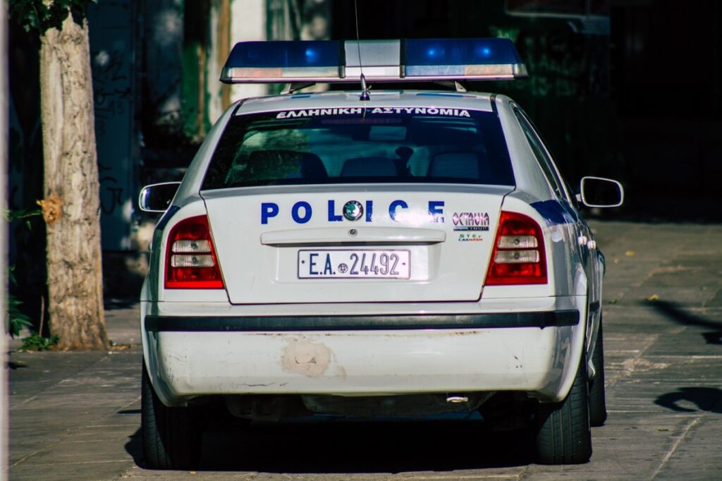 Ξάνθη: Απατεώνες πήραν €28.000 σε μετρητά και κοσμήματα υποδυόμενοι τους λογιστές