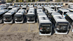 Αστικές συγκοινωνίες: Το 2024 χάθηκαν 440.457 δρομολόγια λόγω έλλειψης οδηγών