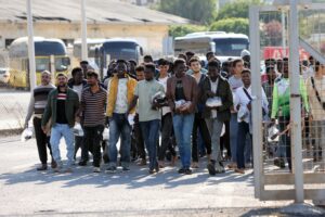 800.000€ από την Αθήνα στον ΔΟΜ - «Πράσινο φως» για απελάσεις και επιστροφές μεταναστών από την Λιβύη σε άλλες χώρες