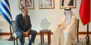 Με τον υπουργό Εξωτερικών του Μπαχρέιν συναντήθηκε ο Γιώργος Γεραπετρίτης