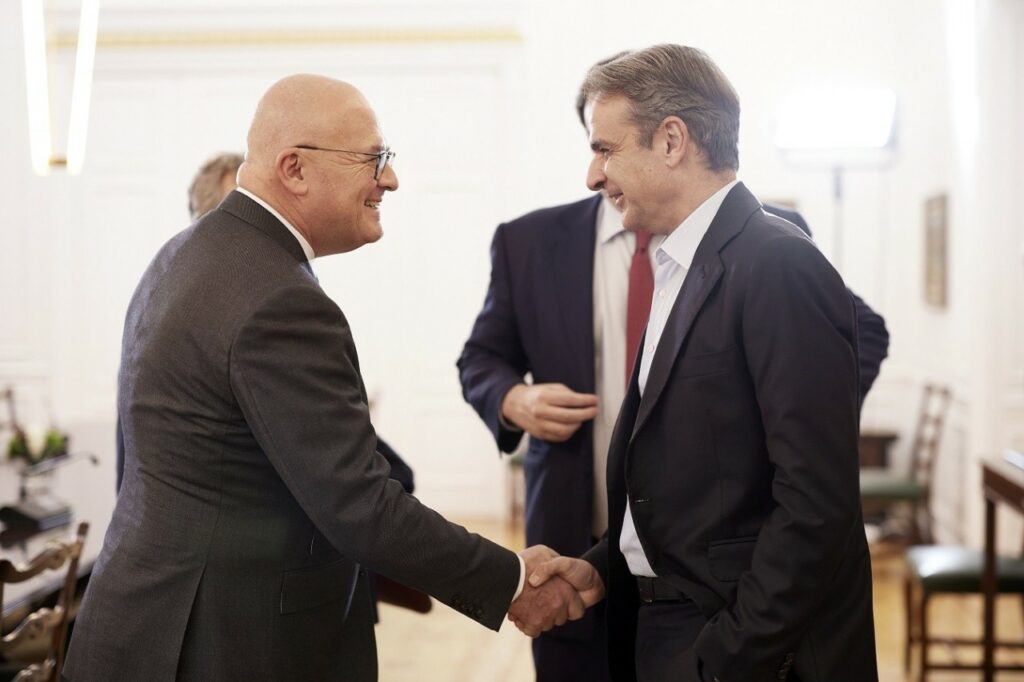 251128193306_Stephane-Boujnah-Mitsotakis-1-1280×853