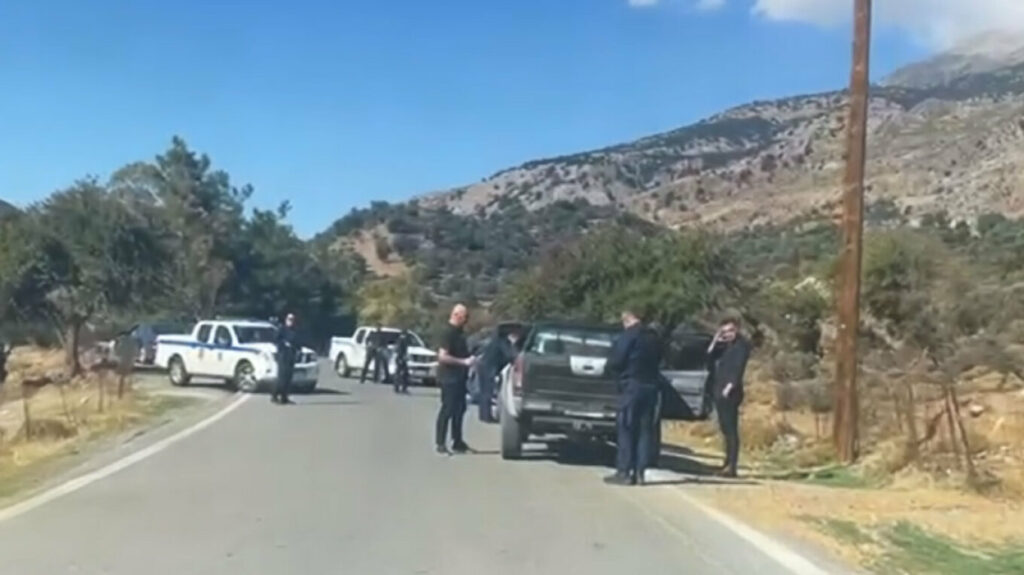 Φρούριο τα Βορίζια για την κηδεία του 39χρονου - «Έβλεπα το κακό να έρχεται, έπαιρνα τηλέφωνο την αστυνομία αλλά δεν το σήκωναν», λέει ο ο αδερφός της νεκρής 56χρονης