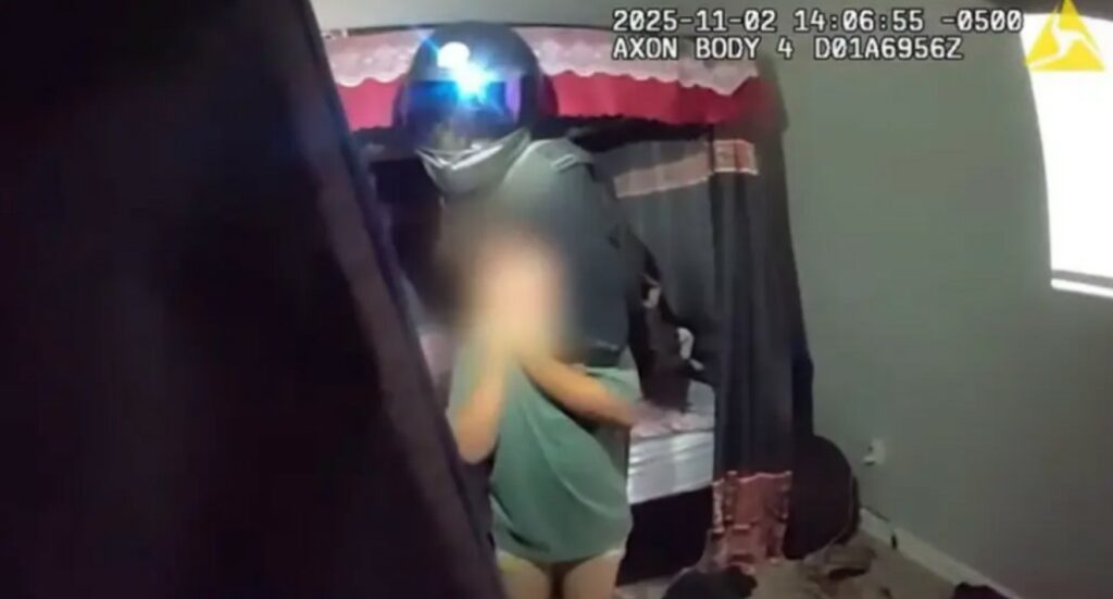 Φλόριντα: Αστυνομικός εξουδετέρωσε με σφαίρα στο κεφάλι 27χρονο που κρατούσε τον αδελφό του απειλώντας τον με μαχαίρι