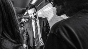 Ζόχραν Μαμντάνι: O πρώτος μουσουλμάνος δήμαρχος της Νέας Υόρκης – Η νίκη του αλλάζει τον πολιτικό χάρτη των ΗΠΑ