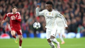 Bild: Η Ρεάλ Μαδρίτης βάζει πωλητήριο στον Βινίσιους