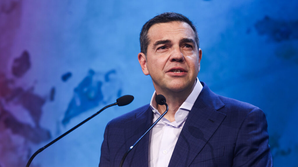 Αλέξης Τσίπρας για το βιβλίο του: «Δεν δείλιασα, το αύριο της πατρίδας μας δεν είμαι διατεθειμένος να το εγκαταλείψω, τουλάχιστον όχι αμαχητί»