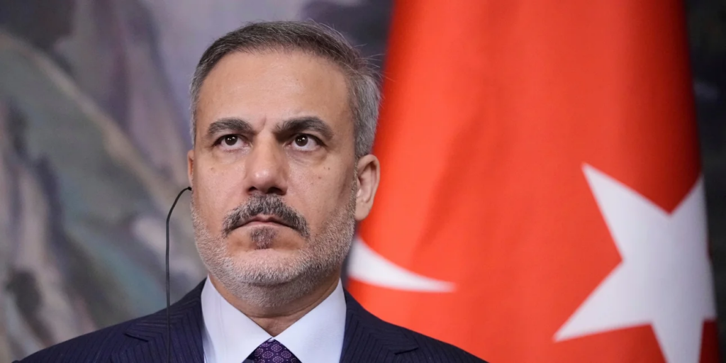 Τα πτυχία του Χακάν Φιντάν μπήκαν στο στόχαστρο της αντιπολίτευσης στην Τουρκία