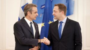 Κυριάκος Μητσοτάκης: Συνάντηση με τον Ευρωπαίο Επίτροπο Γεωργίας - «Υπάρχει δέσμευση για την επίλυση όλων των προβλημάτων του παρελθόντος»