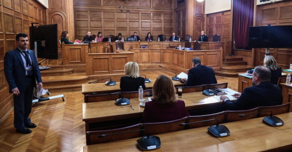 Βουλή: Έρχονται στην εξεταστική για τον ΟΠΕΚΕΠΕ «Φραπές», «χασάπης» και η αγρότισσα με τη Ferrari