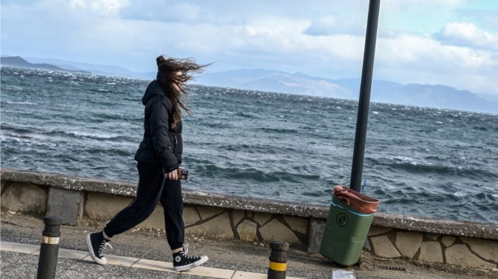 Καιρός: Ενισχύονται οι βοριάδες και περιορίζονται οι βροχές - Η πρόγνωση της ΕΜΥ