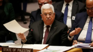 Να παραδώσει στη Γαλλία τον άντρα που αιματοκύλισε το Παρίσι το 1982, υπόσχεται ο Μαχμούντ Αμπάς