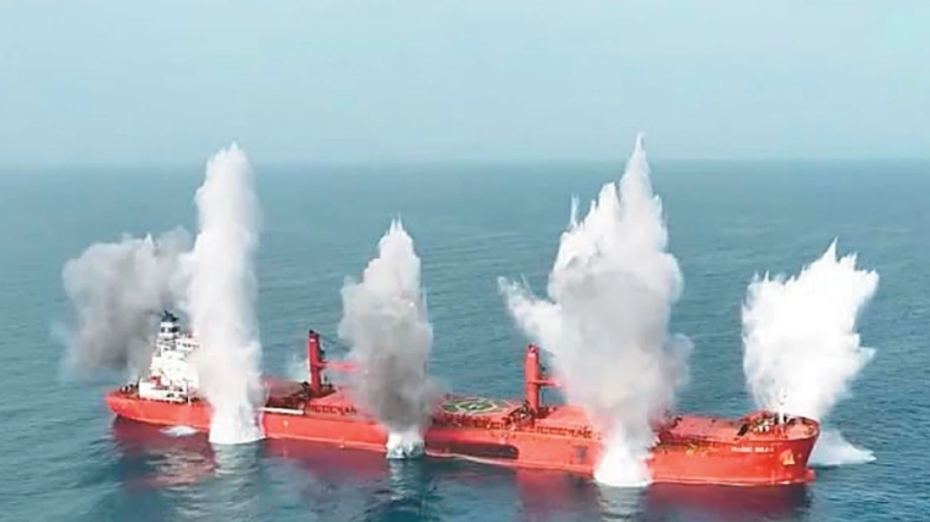 Παγώνουν τις επιθέσεις στην Ερυθρά Θάλασσα οι Χούθι της Υεμένης