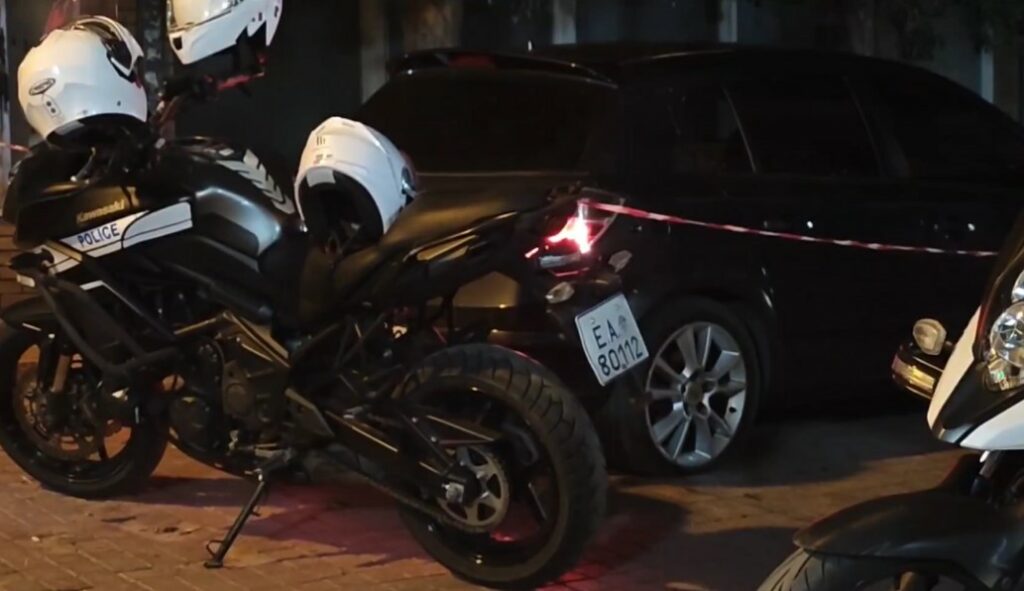 Άγιος Δημήτριος: Ανάποδα σε λεωφόρο μπήκαν οι διαρρήκτες που τραυμάτισαν αστυνομικούς για να διαφύγουν