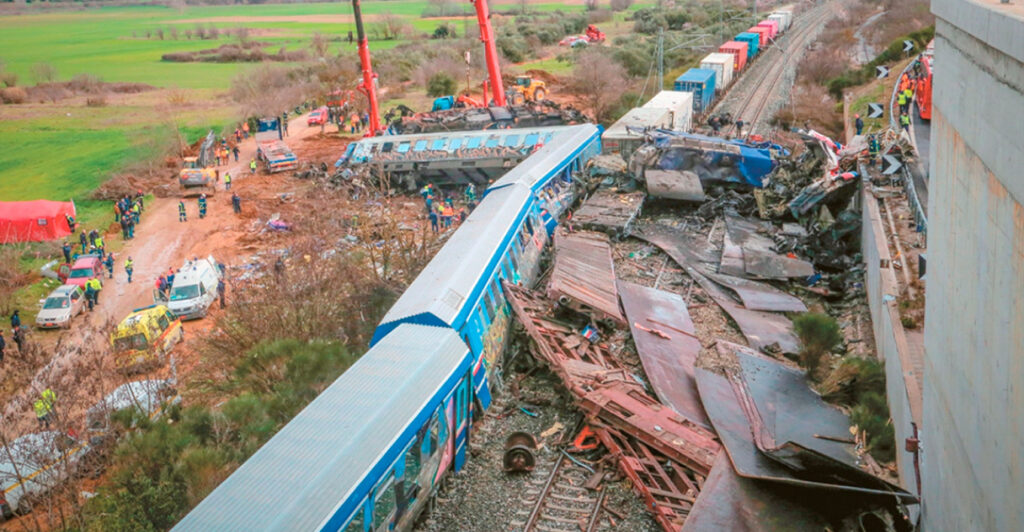 Τραγωδία των Τεμπών: Ο σταθμάρχης Λάρισας ο πρώτος που έλαβε το κλητήριο θέσπισμα για τη δίκη