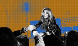 Μετά τη κόντρα με τον Νίκο Καραχάλιο, το σύστημα της Καρυστιανού έχει βραχυκυκλώσει