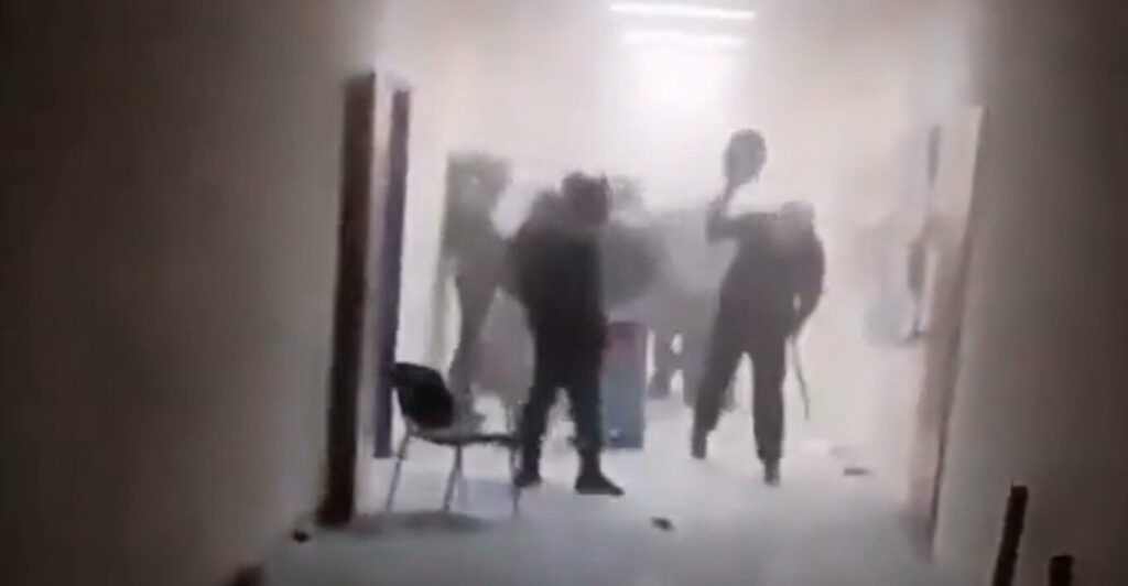 Βίντεο από τα επεισόδια στο Πολυτεχνείο με επίθεση ακροαριστερών κατά αναρχικών