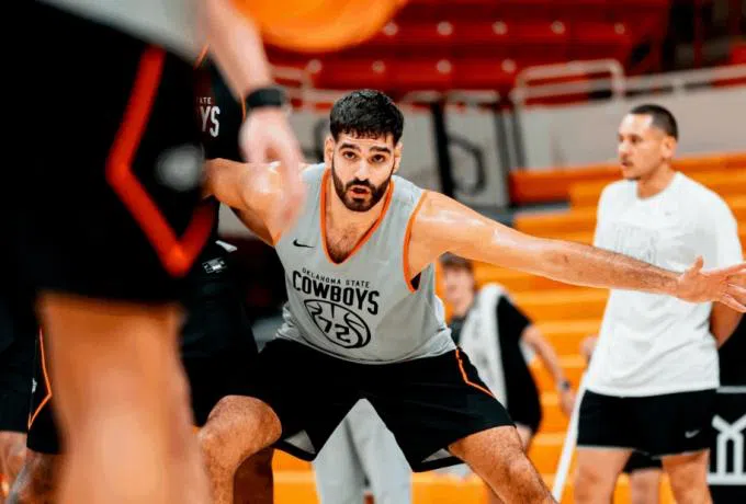 Εξαιρετικός Μαντζούκας με double-double στη νίκη του Oκλαχόμα Στέιτ επί του Τέξας - ΒΙΝΤΕΟ