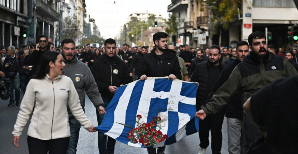 251117161813_maketa-politexneio-simaia