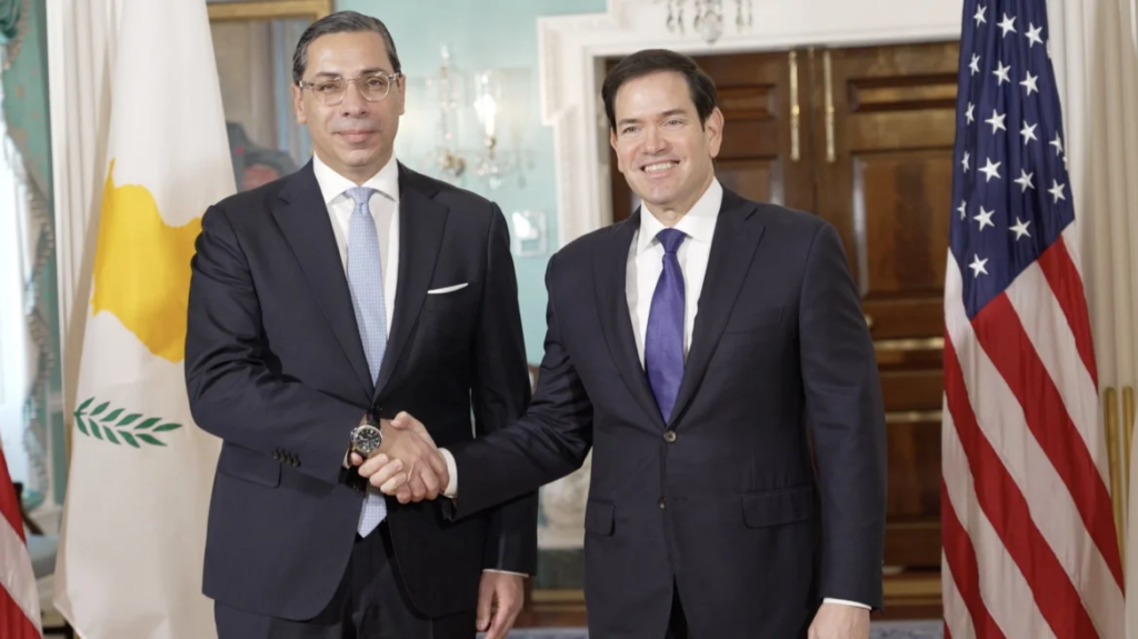 Για ενέργεια, άμυνα και Κυπριακό συζήτησαν οι ΥΠΕΞ ΗΠΑ και Κύπρου στην Ουάσιγκτον