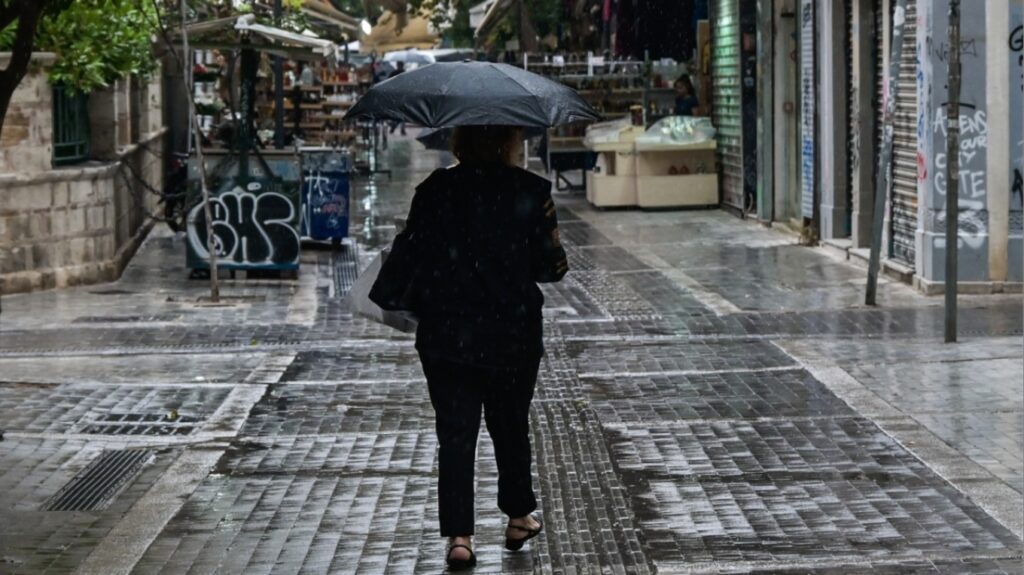Καιρός: Ραγδαία επιδείνωση από σήμερα με βροχές και καταιγίδες – Ποιες περιοχές θα επηρεαστούν