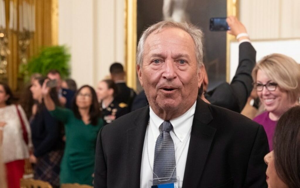 Υπόθεση Έπσταϊν: Πρώην ΥΠΟΙΚ των ΗΠΑ επί Κλίντον ανακοινώνει πως αποσύρεται από τον δημόσιο βίο