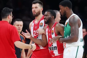 Χειρουργήθηκε ο Έβανς στην Αμερική - Το πλάνο της αποθεραπείας του