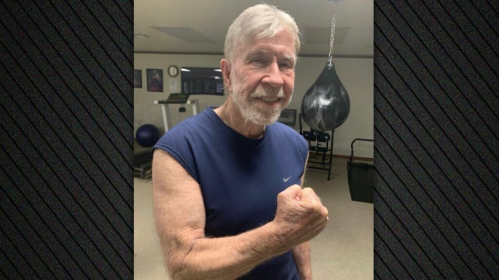 Τσακ Νόρις: «Συνέχισε να αγωνίζεσαι για την καλύτερη εκδοχή του εαυτού σου»