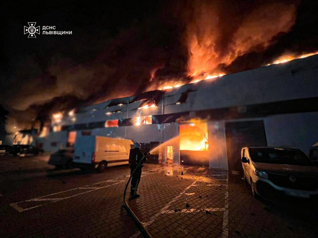 Ρωσικό σφυροκόπημα με 470 drones και 48 πυραύλους - Δέκα νεκροί και 37 τραυματίες στη δυτική Ουκρανία