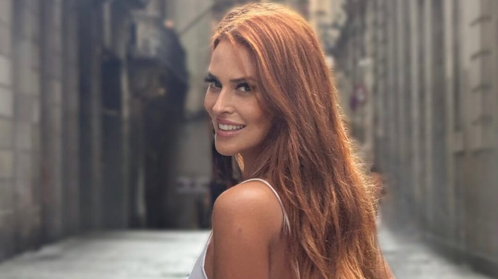 Σίσσυ Χρηστίδου μετά τα σχόλια για την εμφάνισή της: Δεν κλείστηκα σε κάποια κλινική κάνοντας πλαστικές