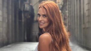 Σίσσυ Χρηστίδου μετά τα σχόλια για την εμφάνισή της: Δεν κλείστηκα σε κάποια κλινική κάνοντας πλαστικές