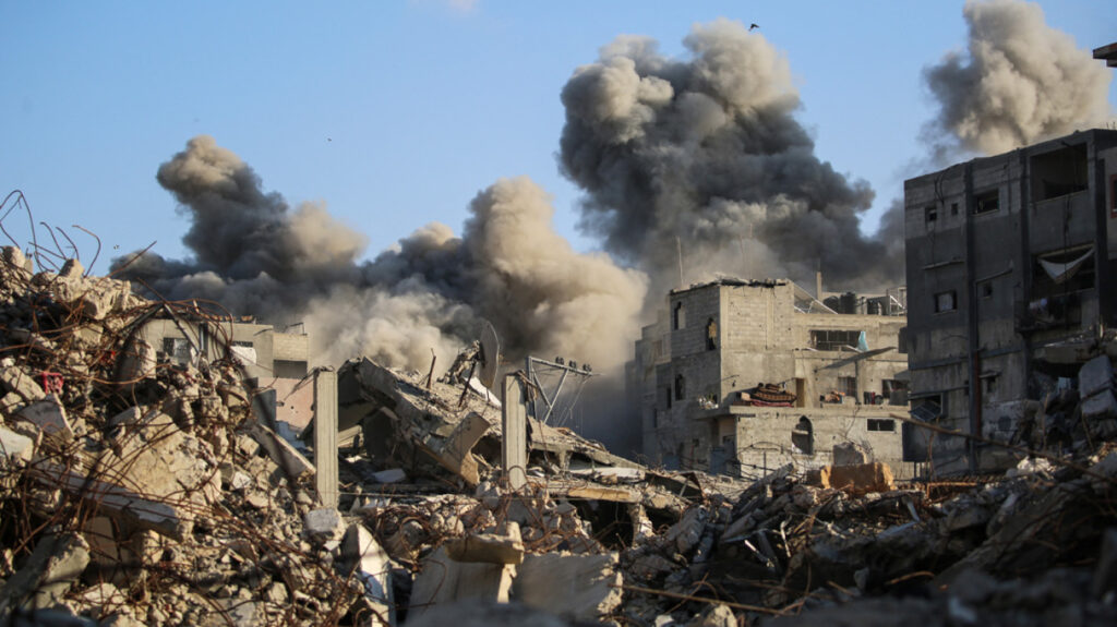 Νέα ισραηλινά πλήγματα στη Λωρίδα της Γάζας - η Πολιτική Προστασία κάνει λόγο για τρεις νεκρούς