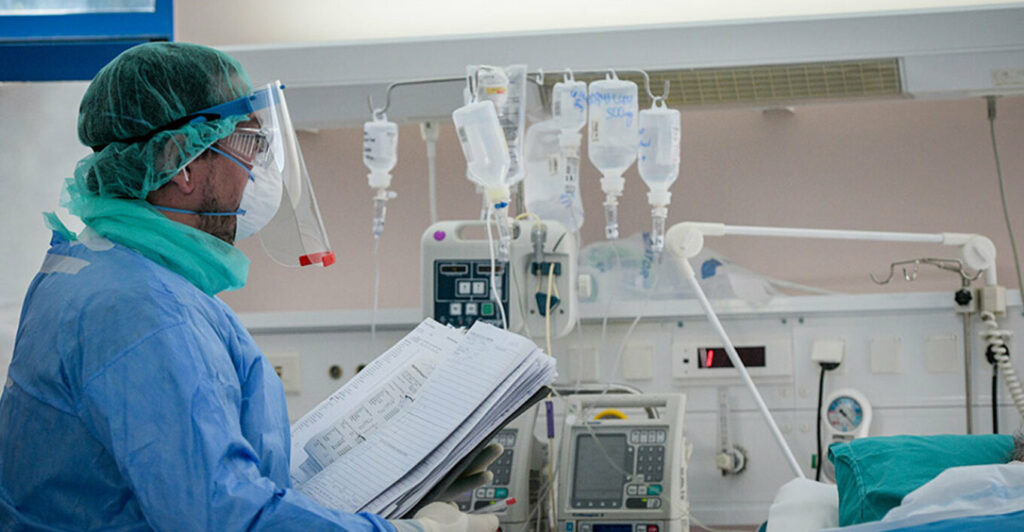 Νεκρός ο 22χρονος που κατάπιε αμάσητο ολόκληρο μπέργκερ