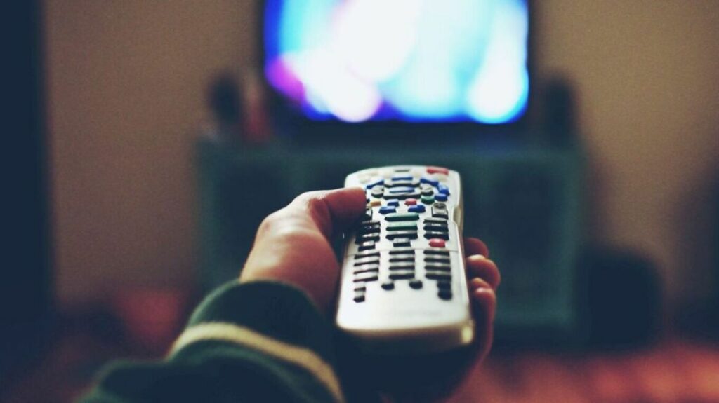 Ένας 48χρονος ο «εγκέφαλος» του κυκλώματος πειρατείας στη Σαντορίνη - Δικογραφία και για άλλους 68