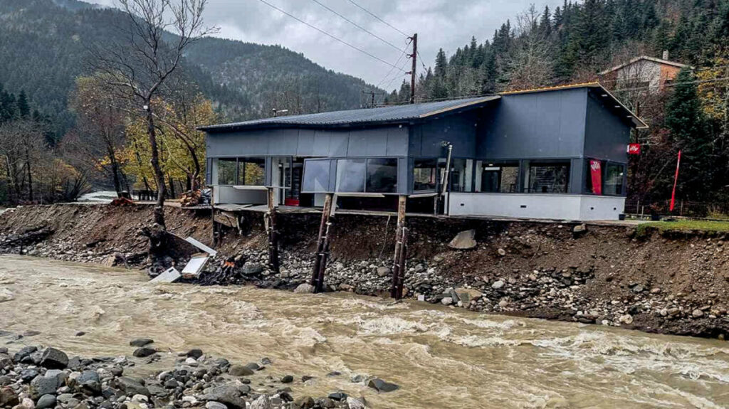 251122172154_kakokairia2-xrm