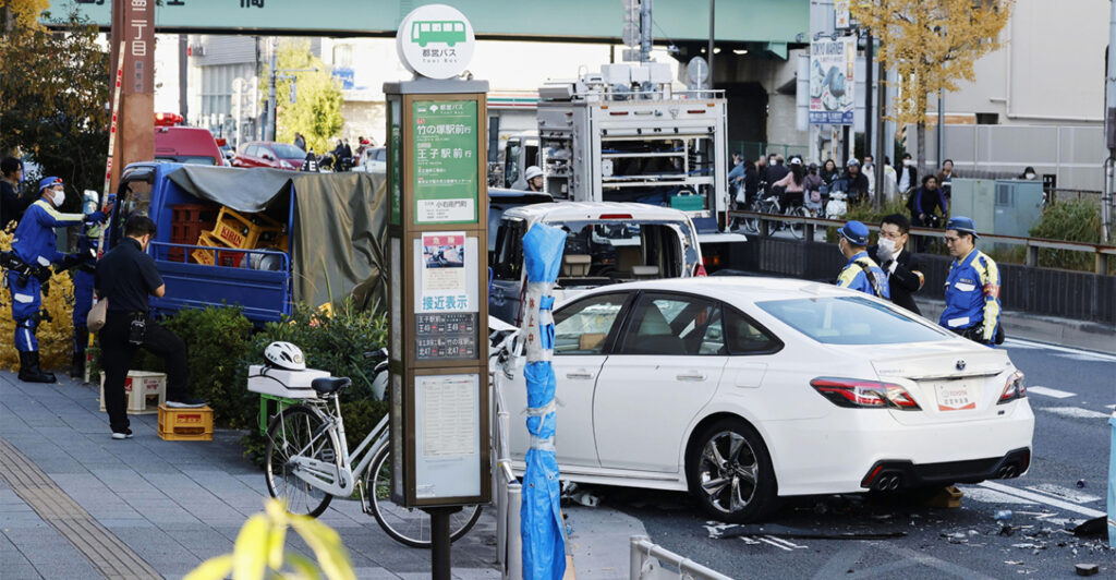 Τόκιο: Αυτοκίνητο έπεσε σε πεζούς - Ένας νεκρός και τουλάχιστον 10 τραυματίες