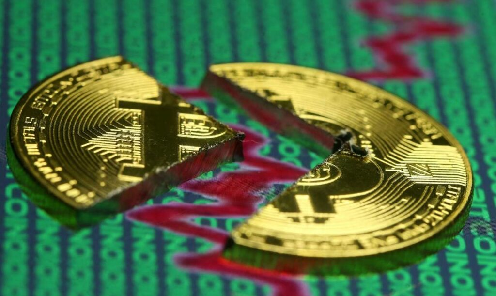 Bitcoin: $1 τρισ. εξανεμίζεται, μετοχές βουλιάζουν και το αφήγημα καταρρέει
