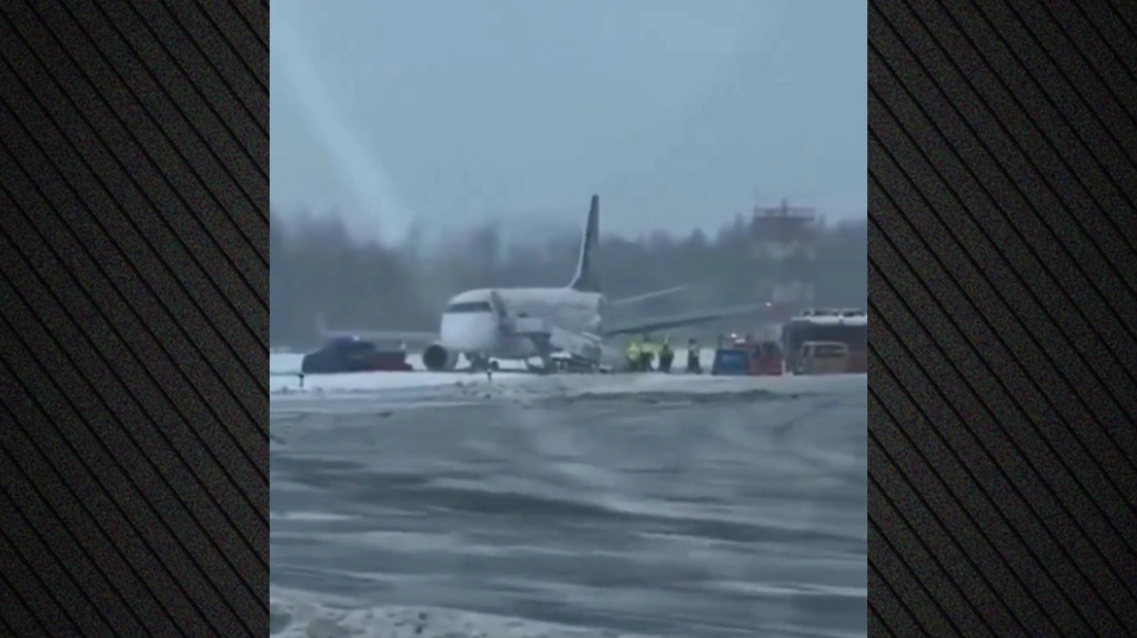 Λιθουανία: Εκτός πορείας βγήκε αεροπλάνο σε διάδρομο τροχοδρόμησης στο αεροδρόμιο του Βίλνιους