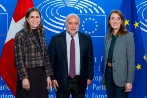 Υπεγράφη και τίθεται σε ισχύ στην Ε.Ε. το νομοθετικό πακέτο του Δημήτρη Τσιόδρα για τα χημικά