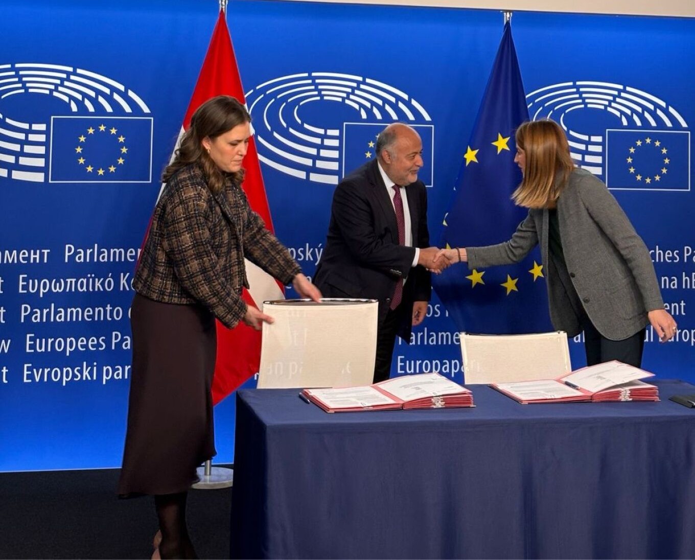 Υπεγράφη και τίθεται σε ισχύ στην Ε.Ε. το νομοθετικό πακέτο του Δημήτρη Τσιόδρα για τα χημικά