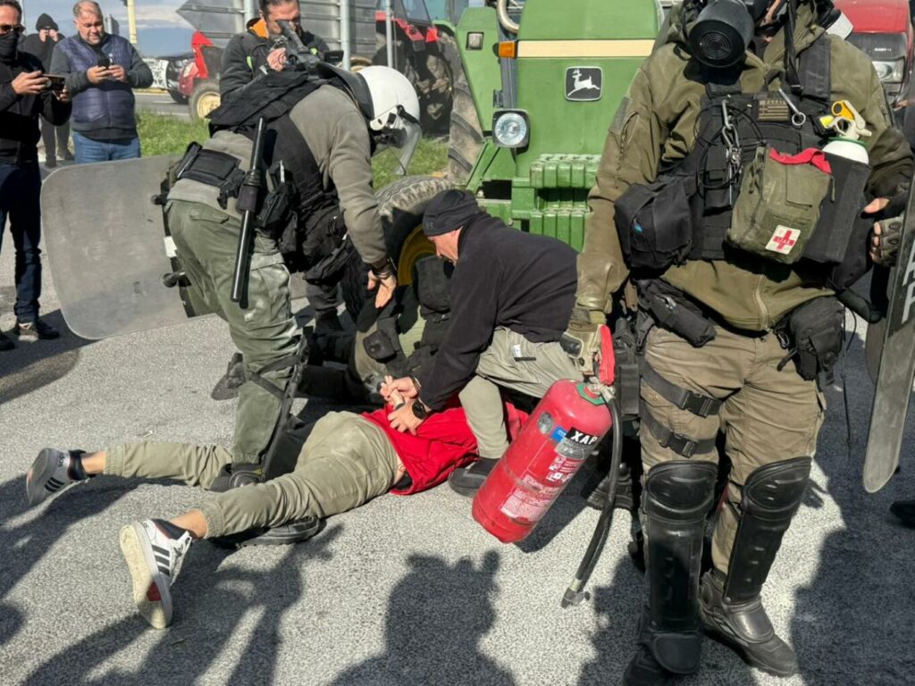 251130144616_astynomia_platykampos1