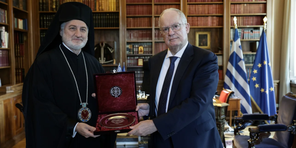 Στον Πρόεδρο της Δημοκρατίας ο αρχιεπίσκοπος Αμερικής Ελπιδοφόρος