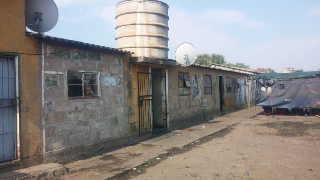 Μακελειό σε ξενώνα στην Νότια Αφρική: 11 νεκροί – Ανάμεσά τους ένα τρίχρονο παιδί