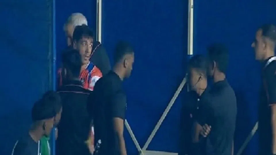 251206140655_a060a6e1-5db2-4e6c-a643-3dd363c3e5bd